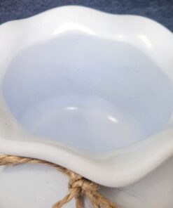 Wave effect plant pot